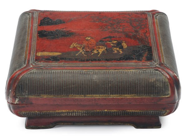 A CHINESE PAINTED RED LACQUER AND BASKETWEAVE SQUARE BOX AND COVER,