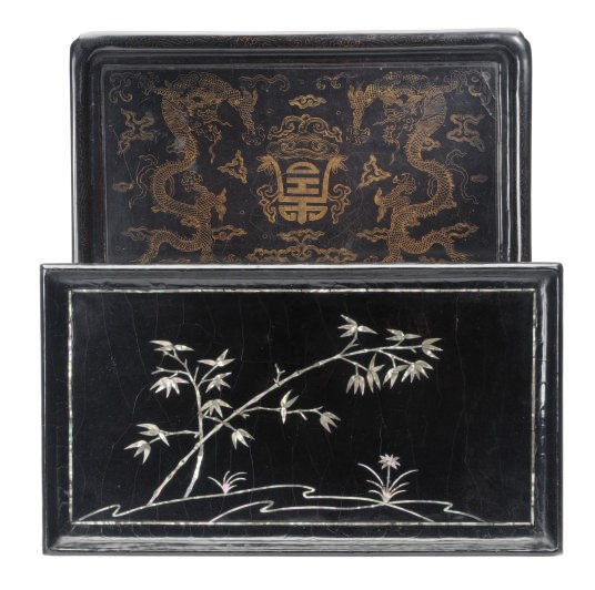 A CHINESE BLACK AND RED GILT-DECORATED LACQUER TRAY,