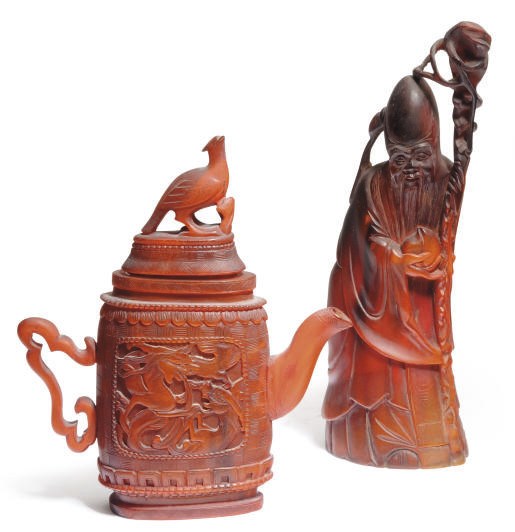 A CHINESE BUFFALO HORN EWER AND A FIGURE OF SHOULAO,