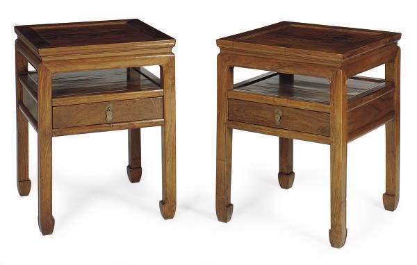 A PAIR OF CHINESE HUANGHUALI WAISTED CORNER-LEG TABLES,