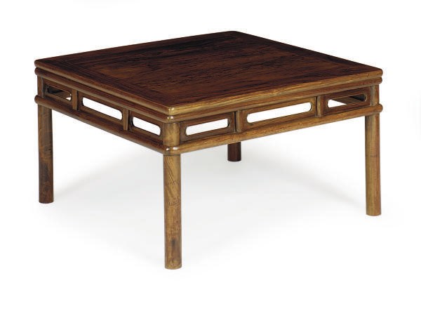A CHINESE HUANGHUALI LOW SQUARE TABLE,