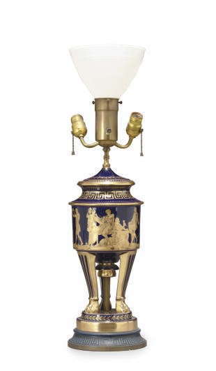 A CONTINENTAL PORCELAIN VASE MOUNTED AS A LAMP,