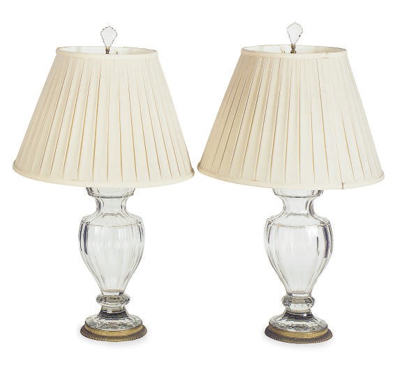 A PAIR OF FRENCH ORMOLU MOUNTED GLASS VASES MOUNTED AS LAMPS,