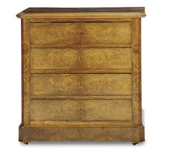 A NORTH EUROPEAN WALNUT COMMODE,