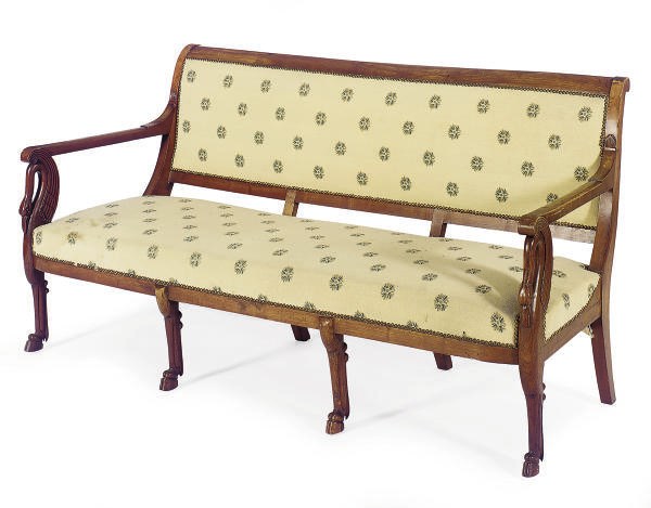 A FRENCH EMPIRE MAHOGANY AND UPHOLSTERED SETTEE,
