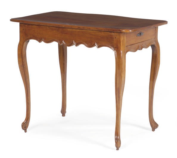 A FRENCH PROVINCIAL FRUITWOOD AND ASH SIDE TABLE,
