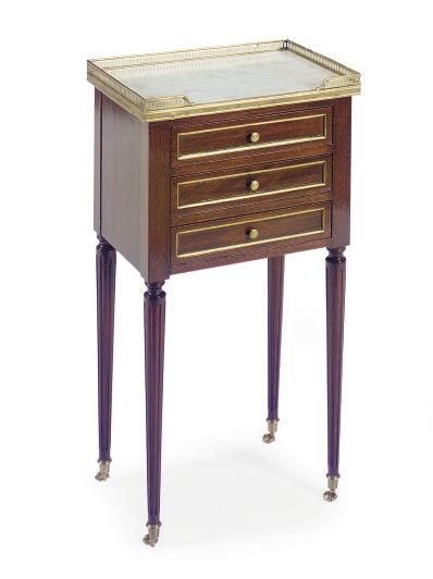 A GILT-METAL MOUNTED MAHOGANY AND MARBLE TOP SIDE TABLE,