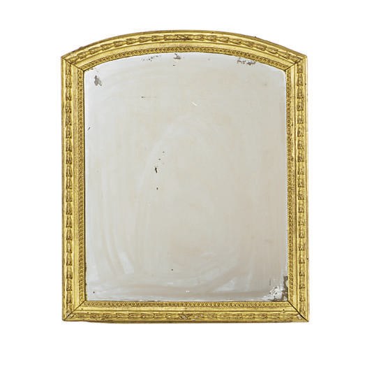 A CONTINENTAL GILTWOOD WALL MIRROR,