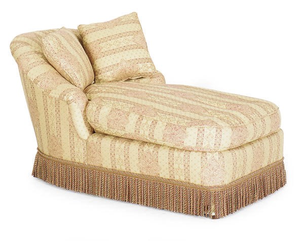AN UPHOLSTERED CHAISE LONGUE,