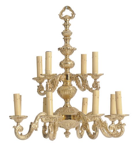 A GILT-METAL TWELVE-LIGHT CHANDELIER,