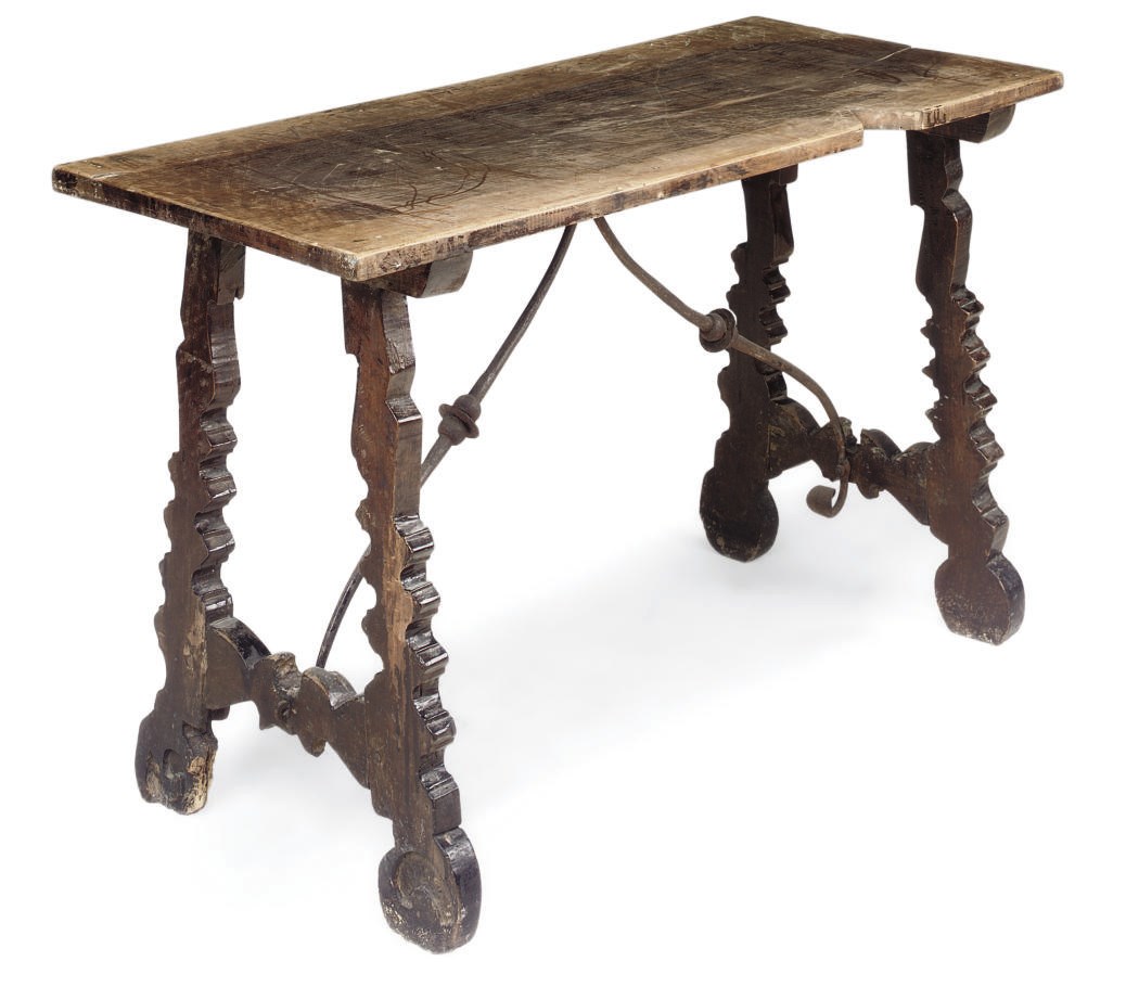 A SPANISH WALNUT TABLE