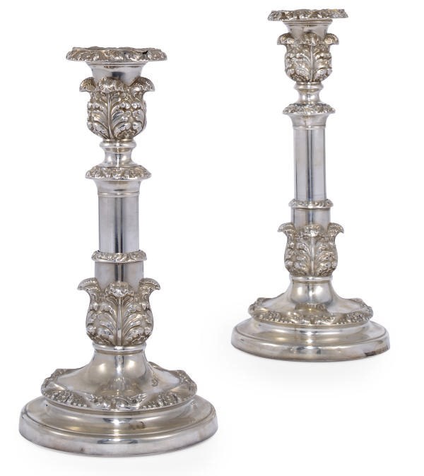 A PAIR OF GEORGE IV SILVER TELESCOPIC CANDLESTICKS