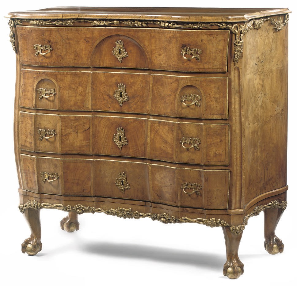 A DANISH PARCEL-GILT, ORMOLU-MOUNTED, ELM AND FIGURED ELM COMMODE