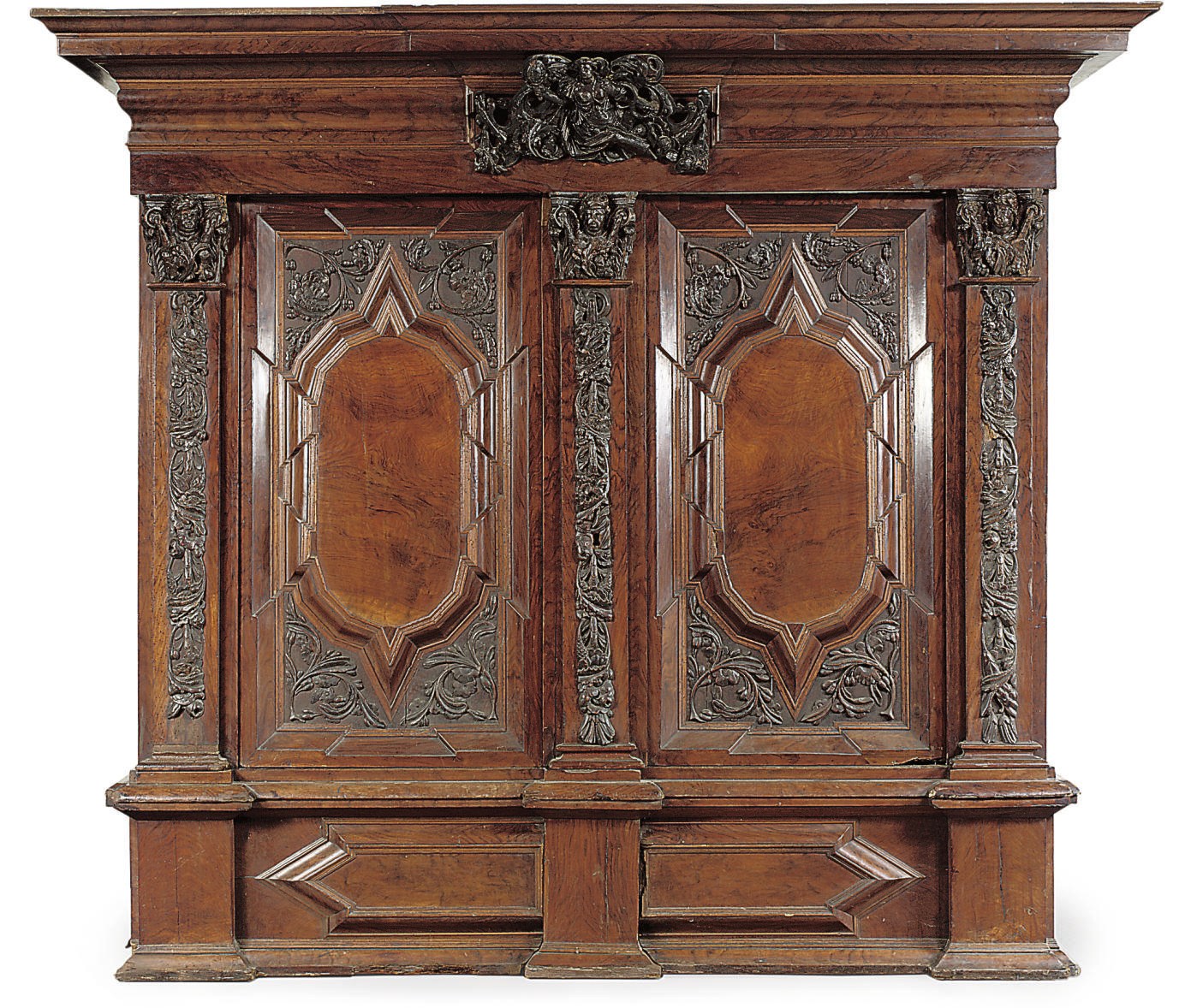 A NORTH GERMAN WALNUT AND FIGURED WALNUT CUPBOARD 'HAMBURGER SCHAPP'