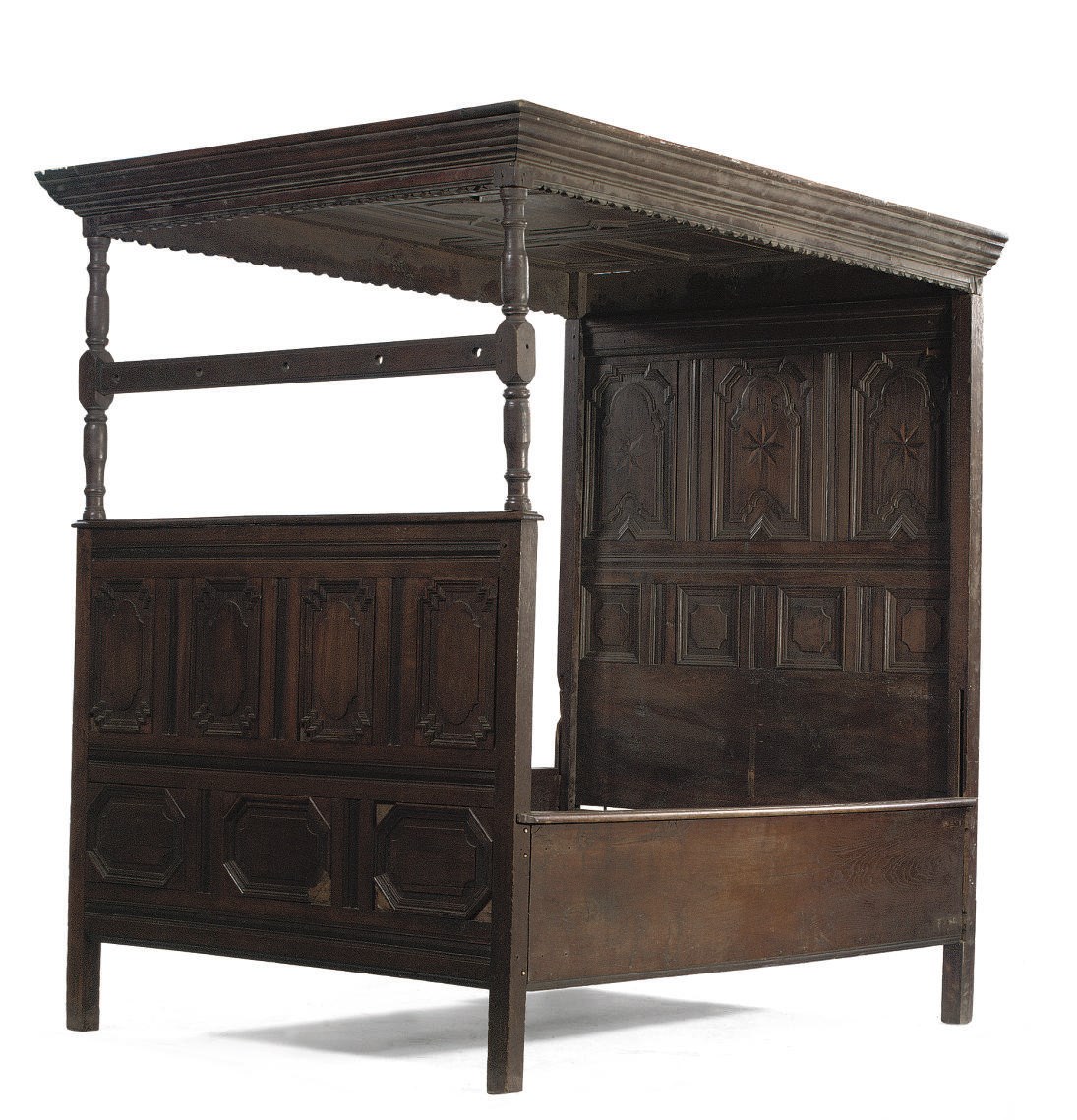 A GERMAN OAK BEDSTEAD