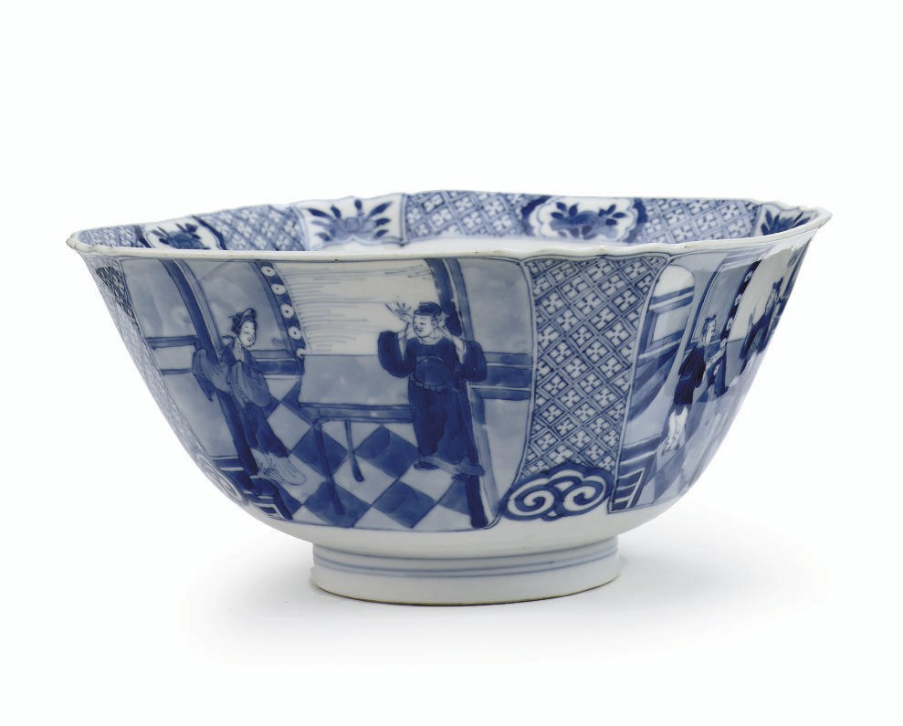 A Chinese blue and white square bowl