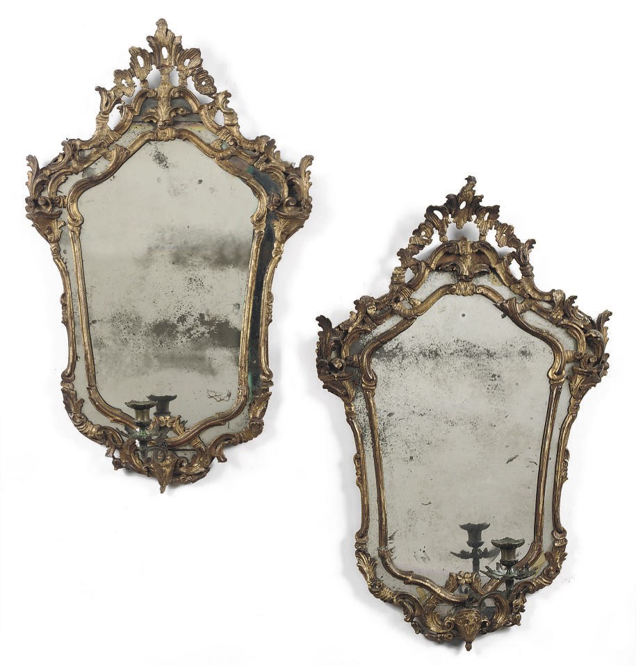 A PAIR OF NORTH ITALIAN GIRANDOLES