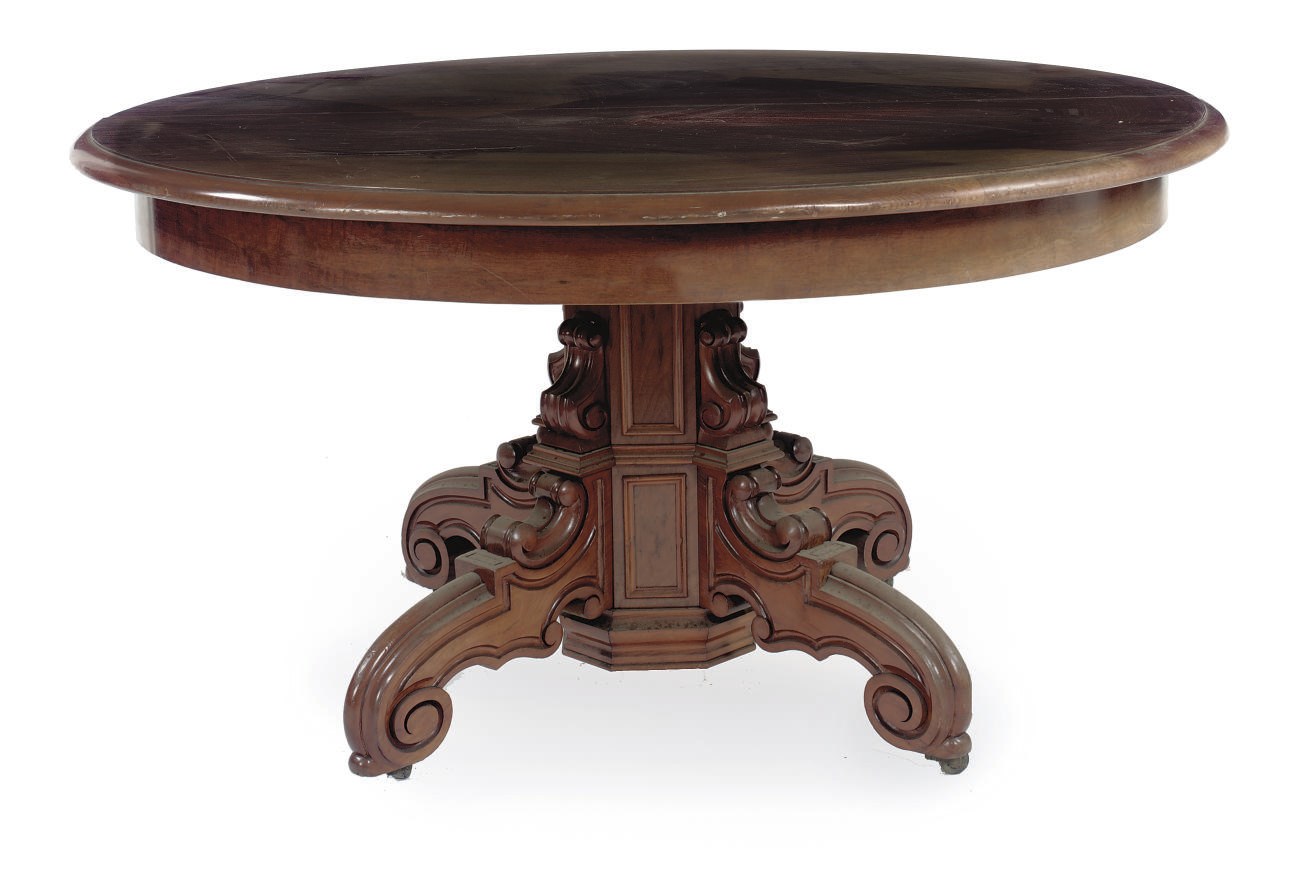 A GERMAN PLUMPUDDING MAHOGANY EXTENDING CENTRE TABLE