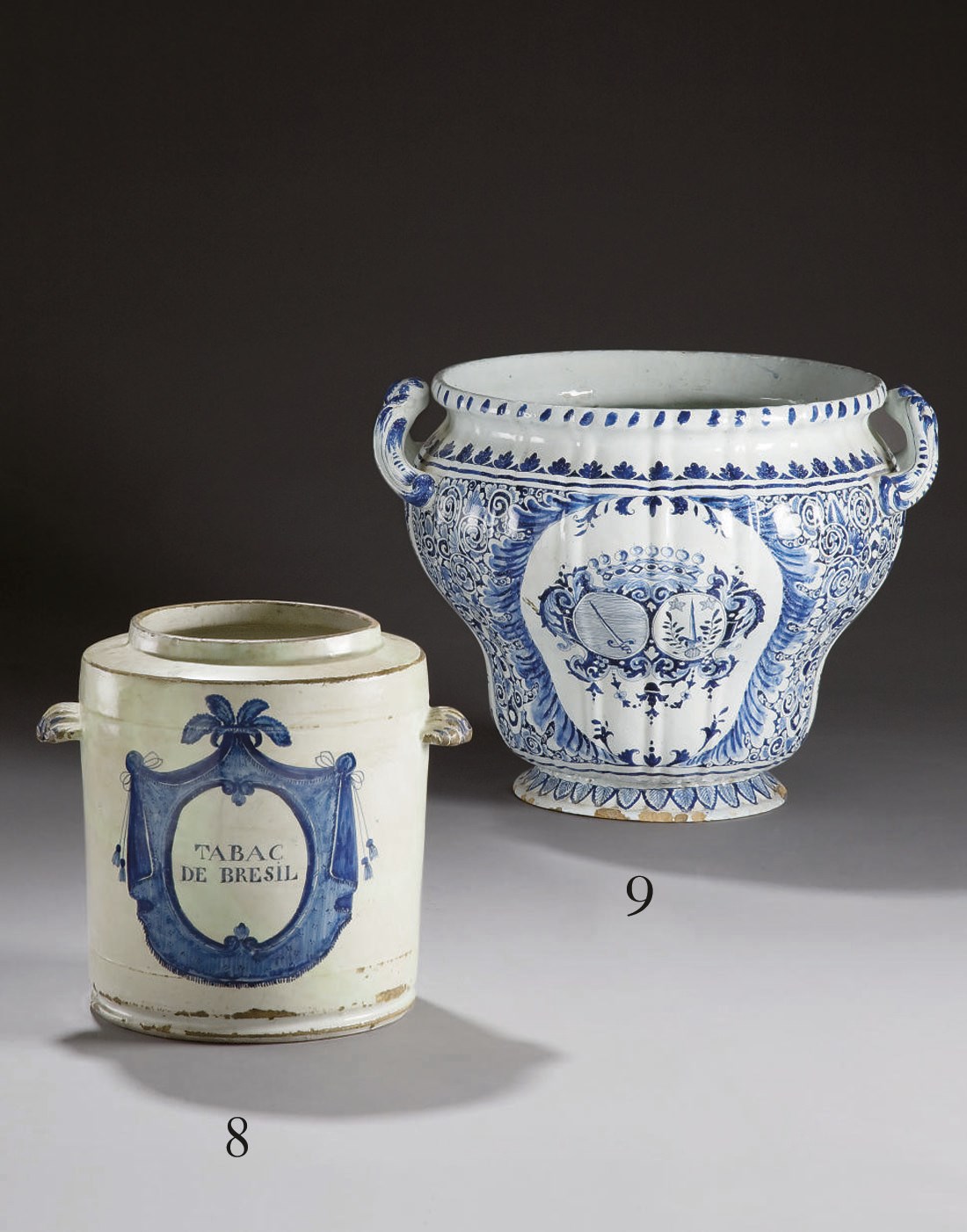 POT A ORANGER EN FAIENCE DANS LE STYLE DE ROUEN