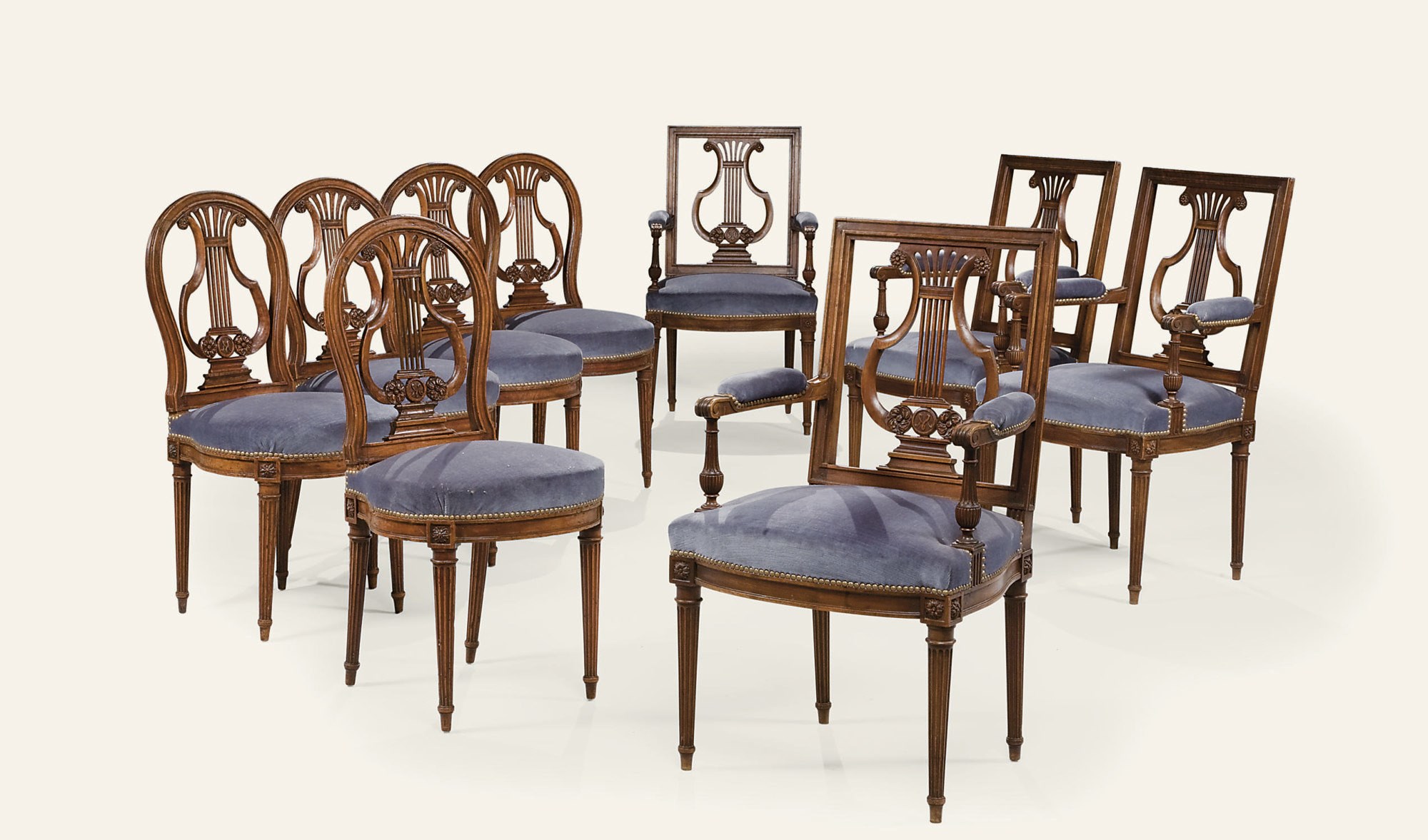 SUITE DE CINQ CHAISES D'EPOQUE LOUIS XVI