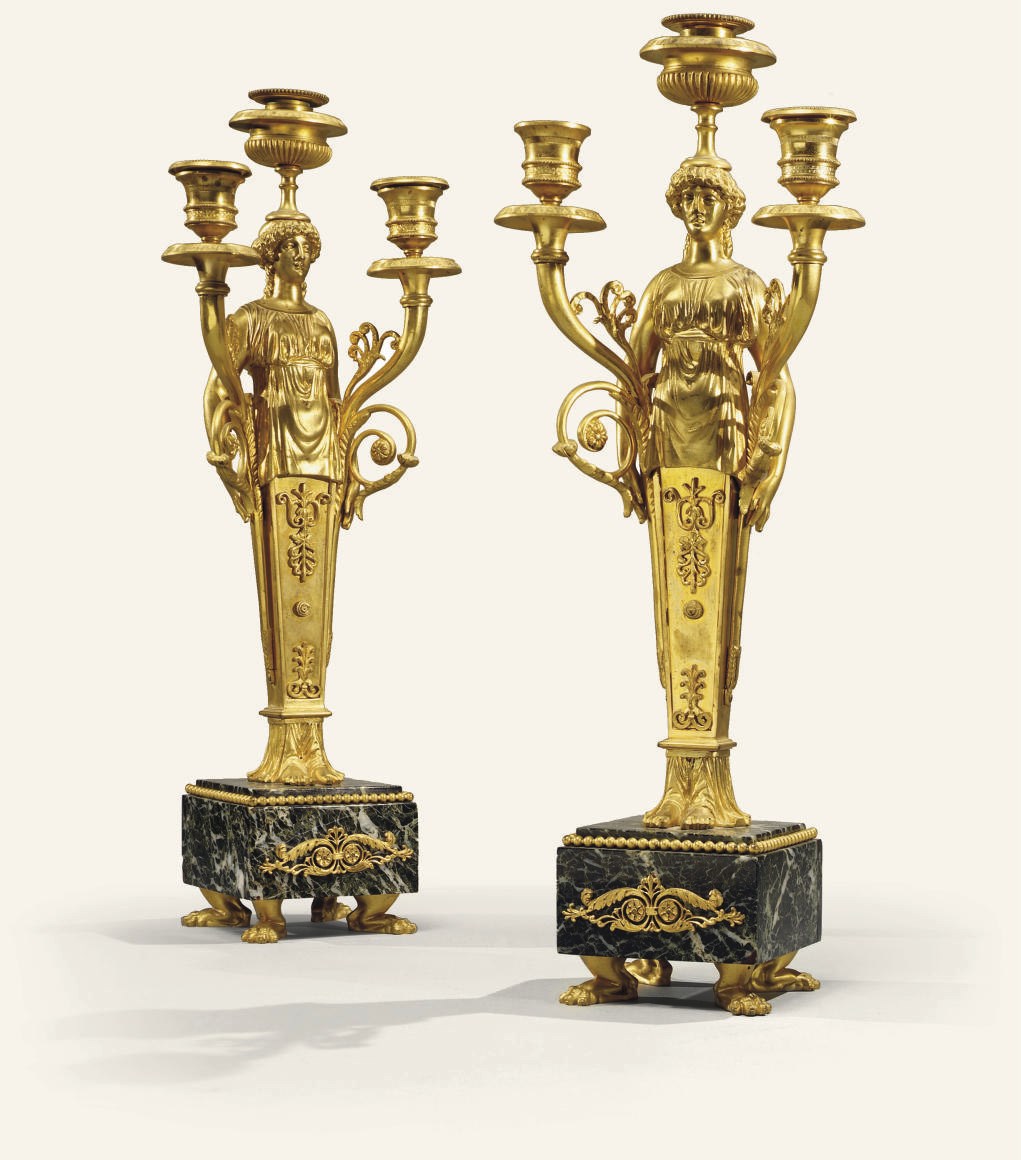 PAIRE DE CANDELABRES DE STYLE DIRECTOIRE