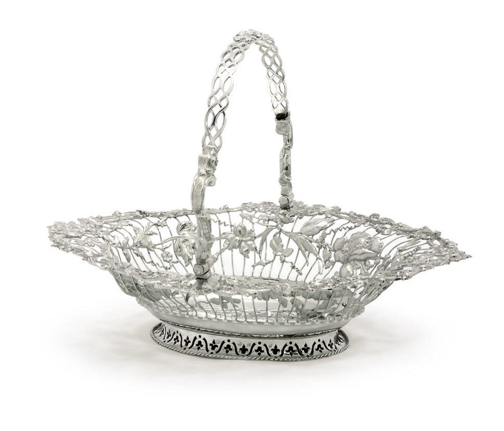 A GEORGE III SILVER BASKET