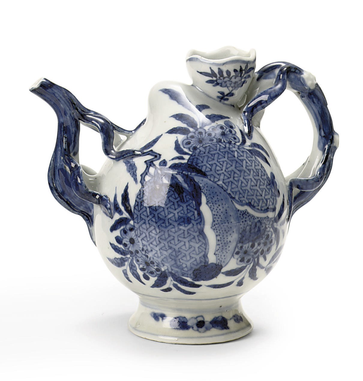 A Chinese blue and white peach-shaped wine-pot