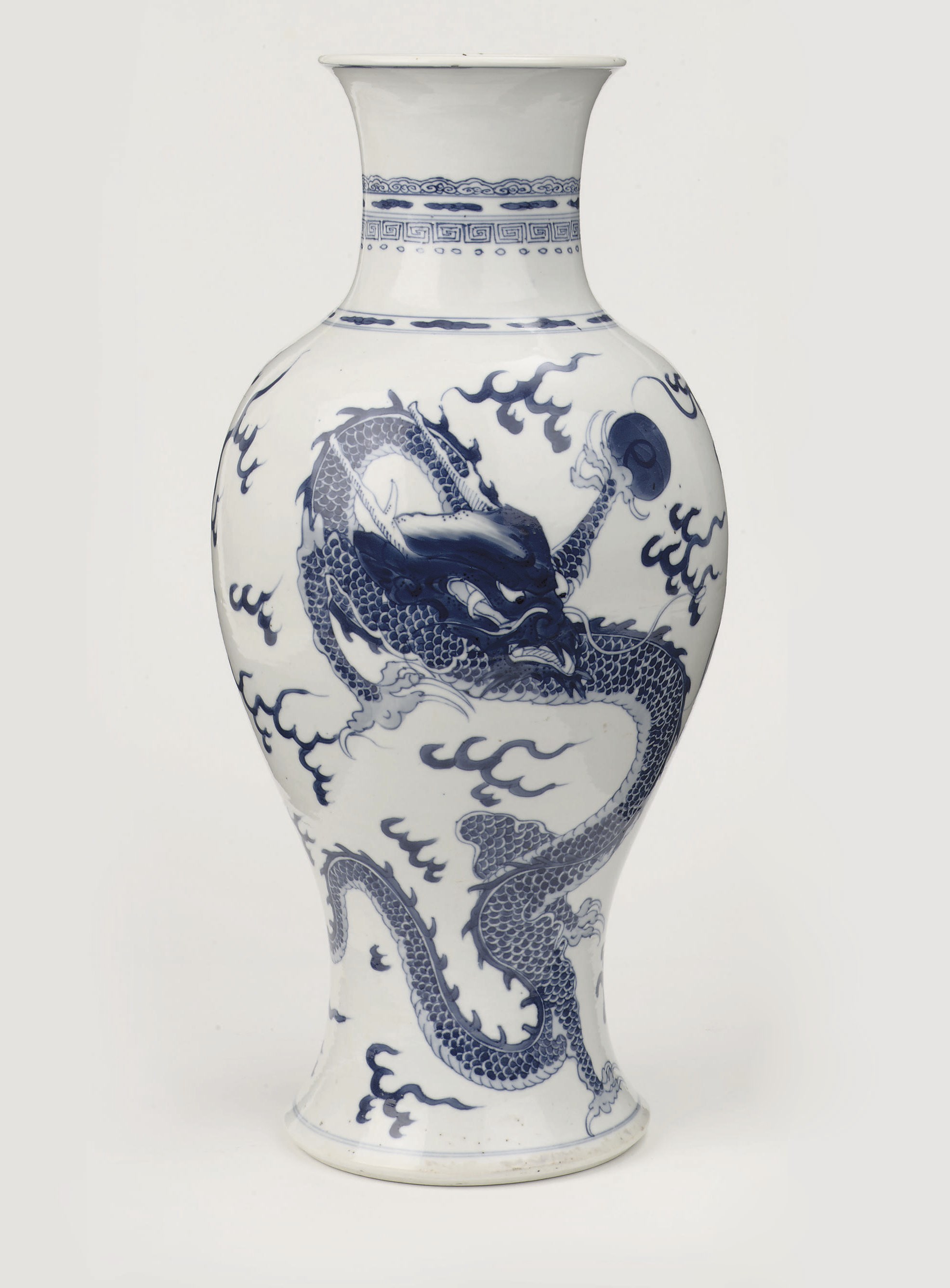 A Chinese blue and white 'dragon' vase