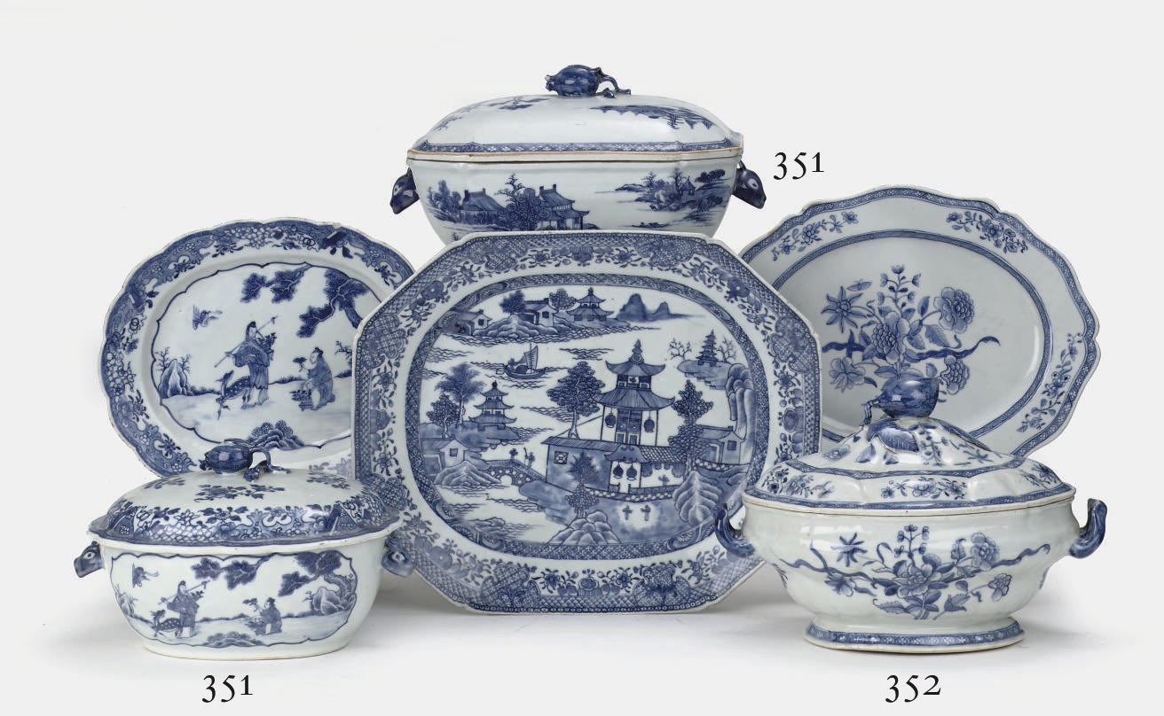 A Chinese blue and white tureen, cover and stand