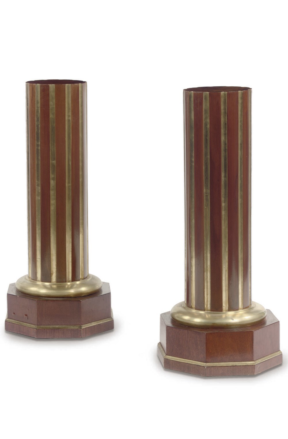 A PAIR OF BRASS-LINED MAHOGANY PEDESTALS