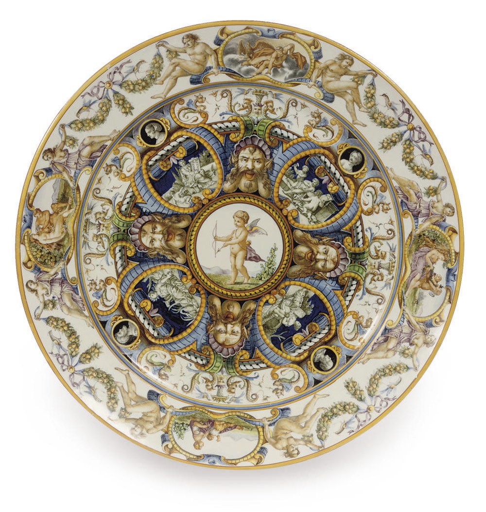 A large Ginori maiolica istoriato dish