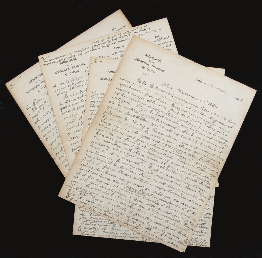CLAUDEL, Paul (1868-1955). Correspondance entre Paul Claudel et l'abbé Jacques Douillet (1893-1974) comprenant 9 lettres autographes signées de Paul Claudel (dont 7 avec enveloppe) et 3 de l'abbé Douillet (minutes). Mai 1919 à août 1922.