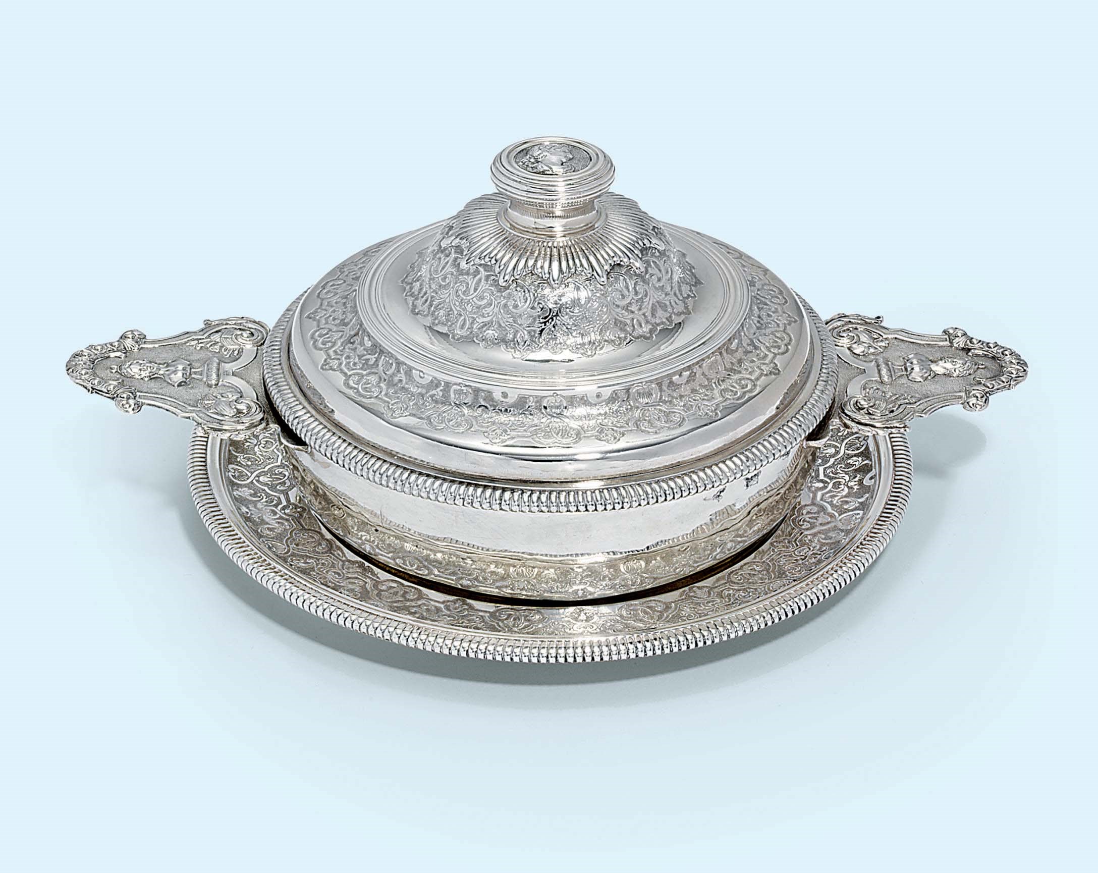 A LOUIS XV SILVER ECUELLE AND COVER