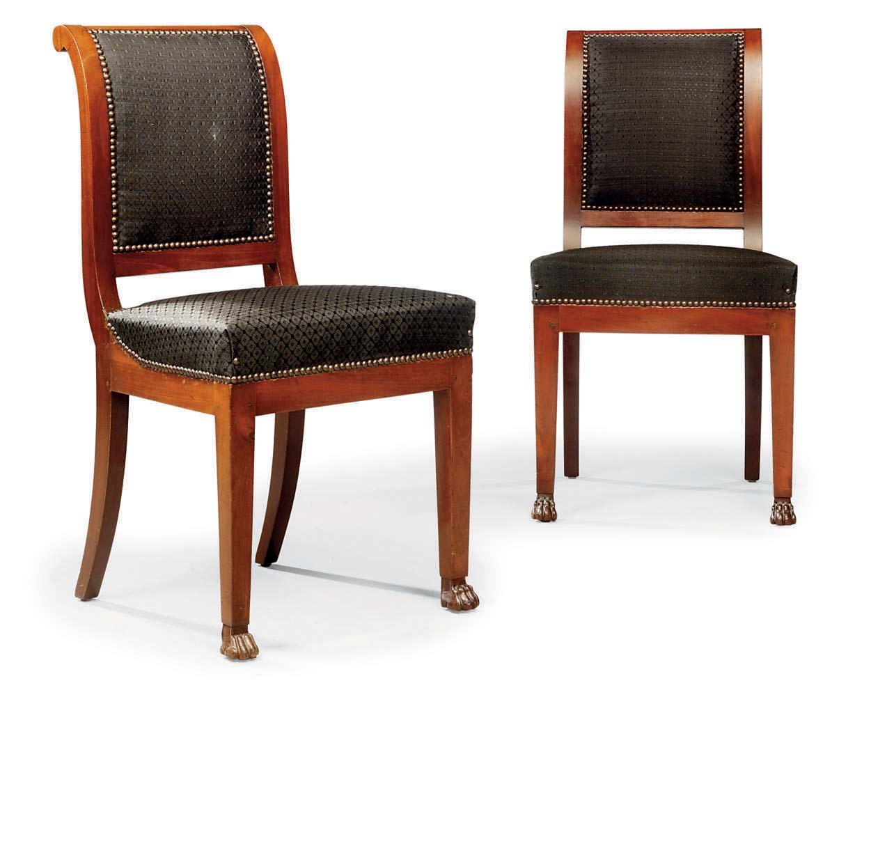 A PAIR OF RESTAURATION MAHOGANY CHAISES