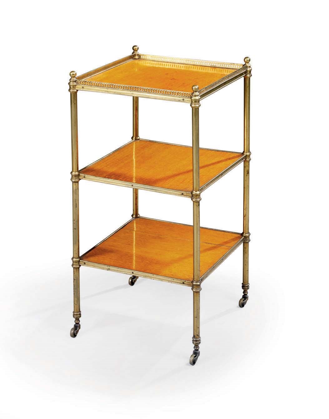 AN EARLY VICTORIAN BRASS-MOUNTED OAK THREE TIER ETAGERE
