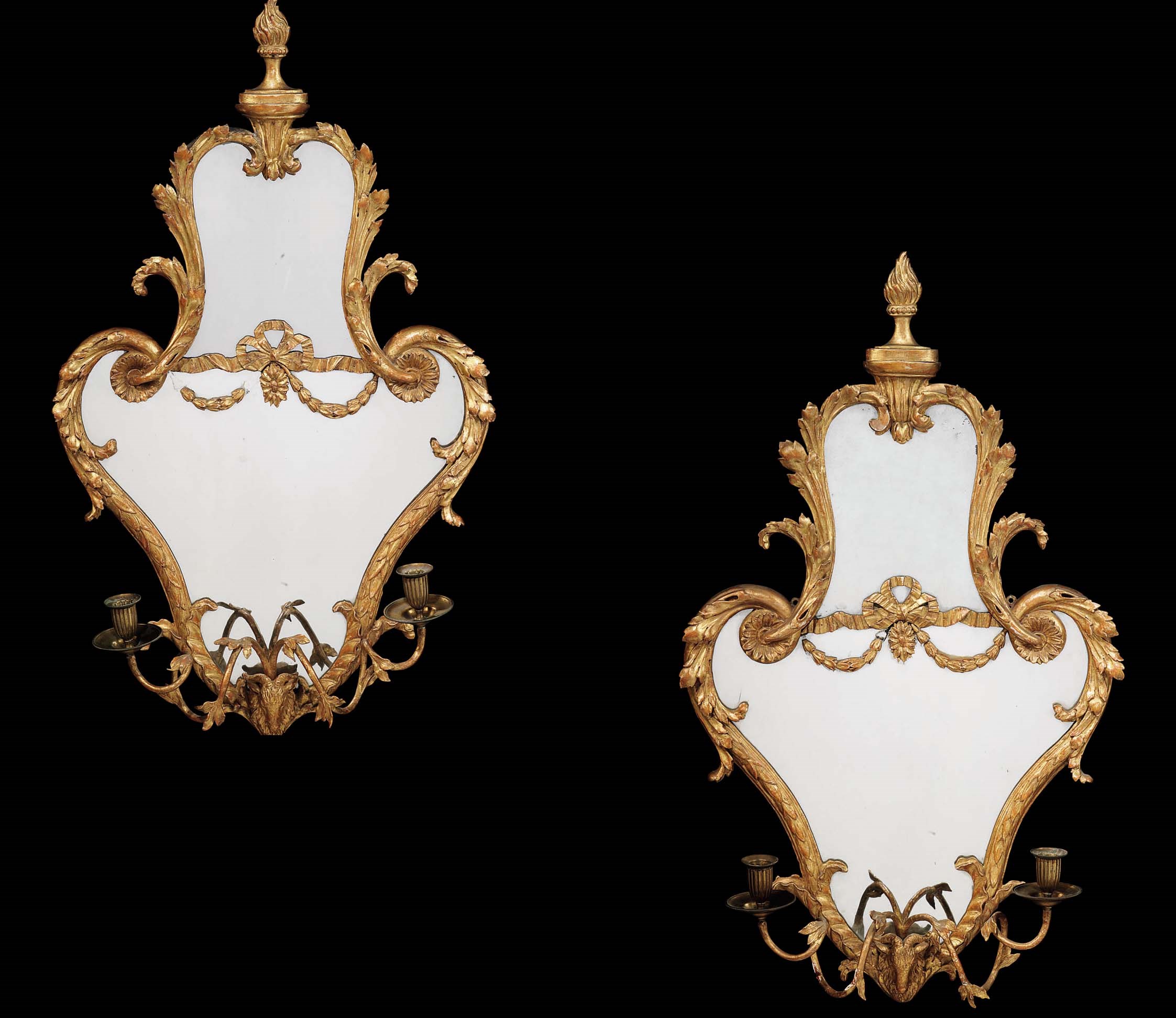 A PAIR OF GEORGE III GILTWOOD GIRANDOLES