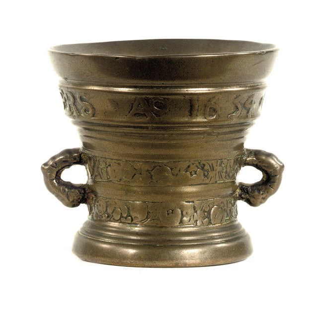 A DUTCH BRONZE MORTAR
