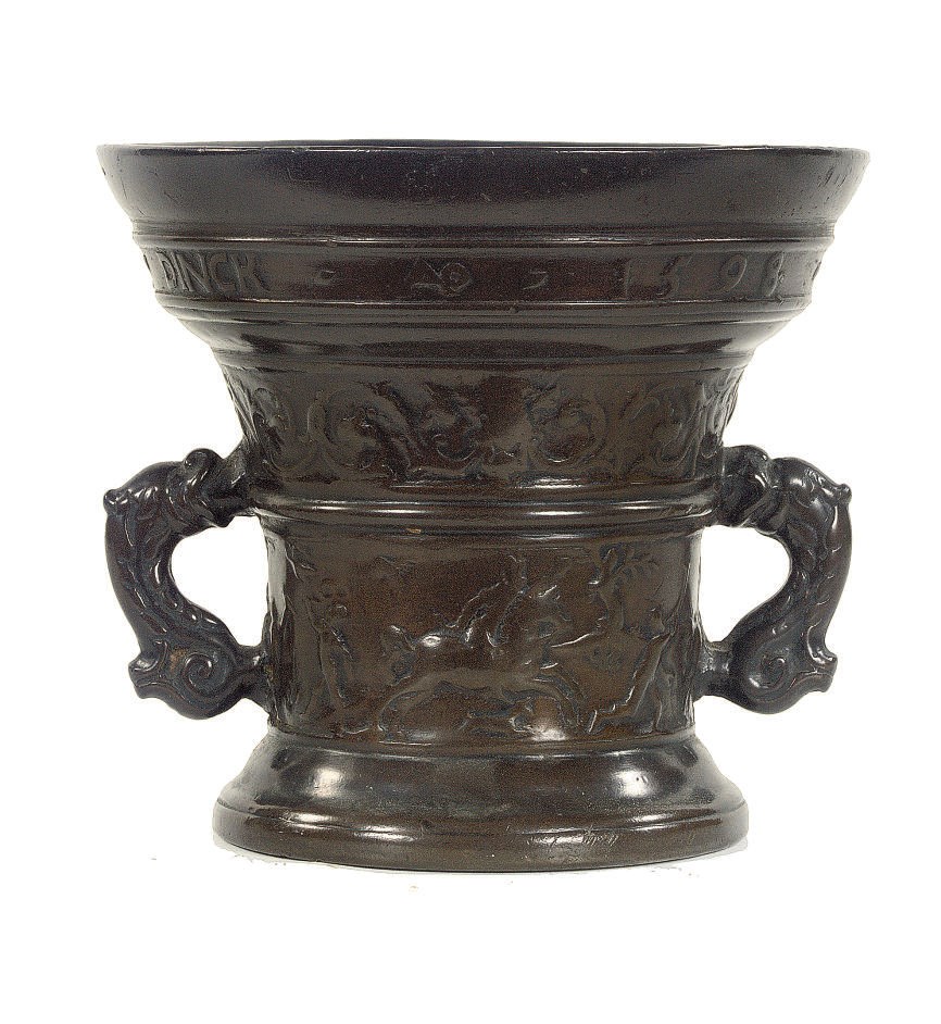 A FLEMISH BRONZE MORTAR