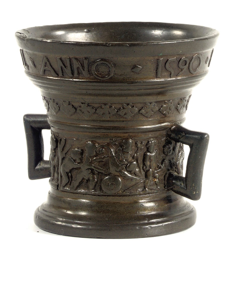 A DUTCH BRONZE MORTAR