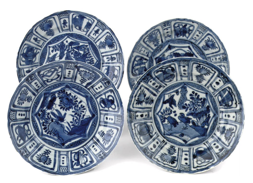 Four Chinese blue and white 'kraak porselein' plates