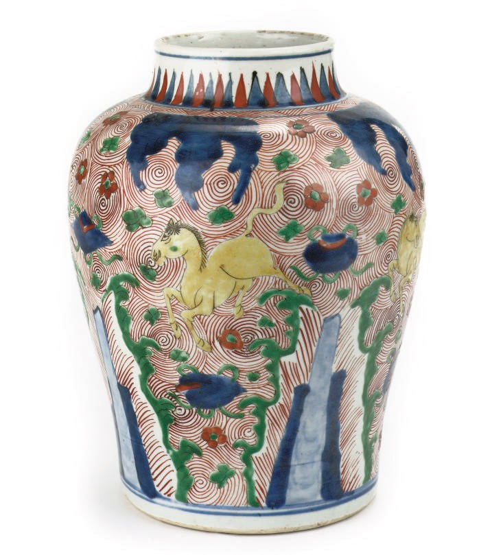 A Chinese Transitional wucai baluster jar