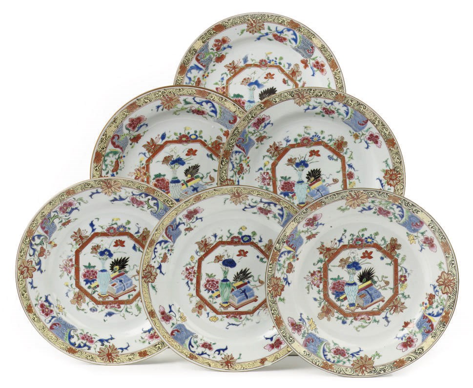 A set of six Chinese famille rose plates