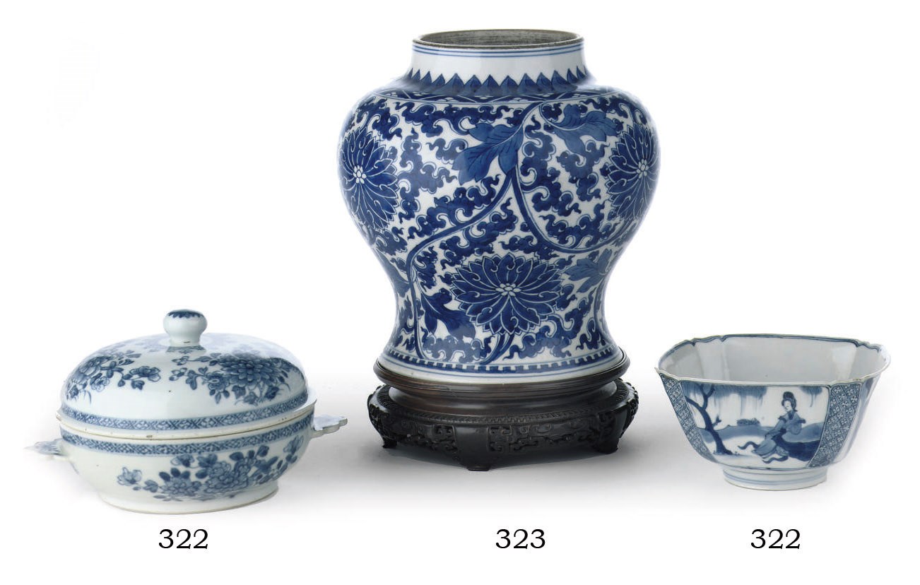 A Chinese blue and white baluster jar