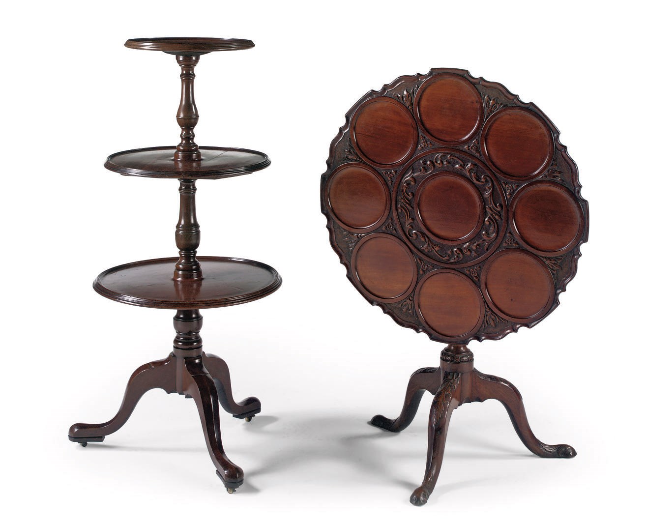 A GEORGE III MAHOGANY TRIPOD TABLE