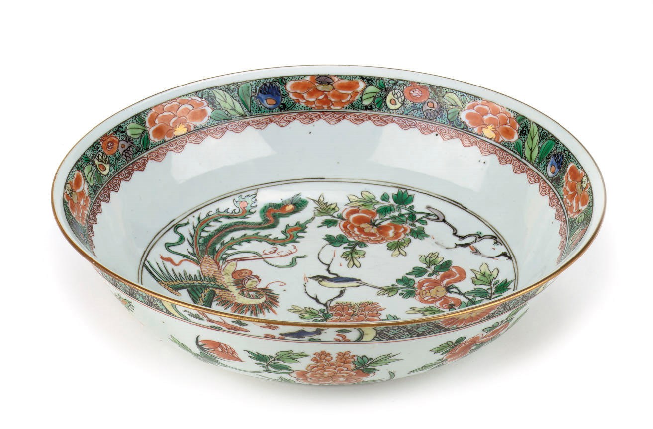 A Chinese famille verte bowl