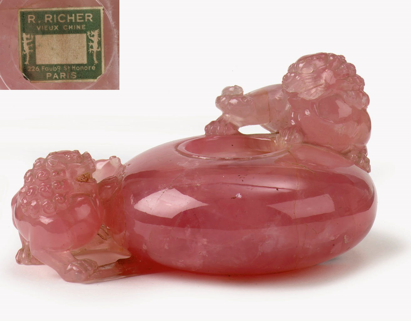 A Chinese rosequartz brushwasher