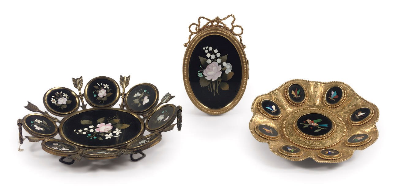 TWO ITALIAN ORMOLU AND PIETRA DURA INSET DISHES AND AN ITALIAN ORMOLU AND PIETRA DURA INSET FRAME