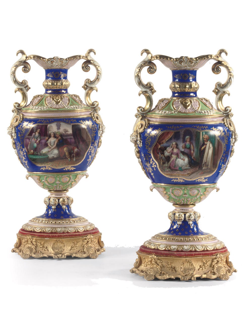 A pair of Paris porcelain neo-rococo vases