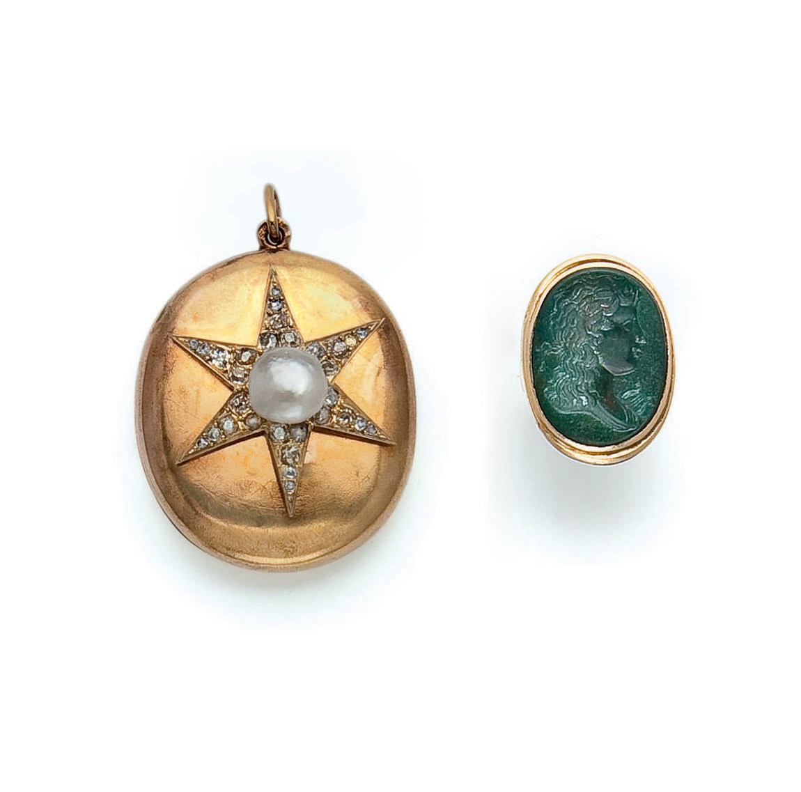 BAGUE JASPE SANGUIN ET MEDAILLON PERLE ET DIAMANTS