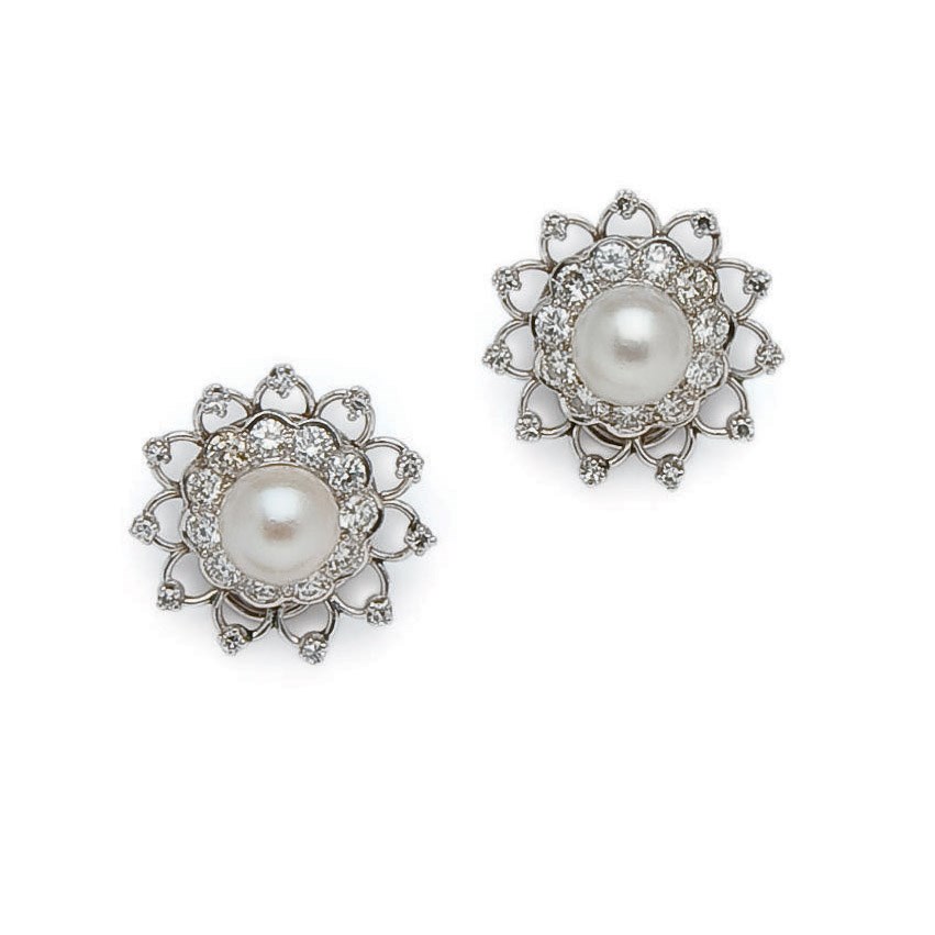 PAIRE DE CLIPS D'OREILLES PERLES DE CULTURE ET DIAMANTS